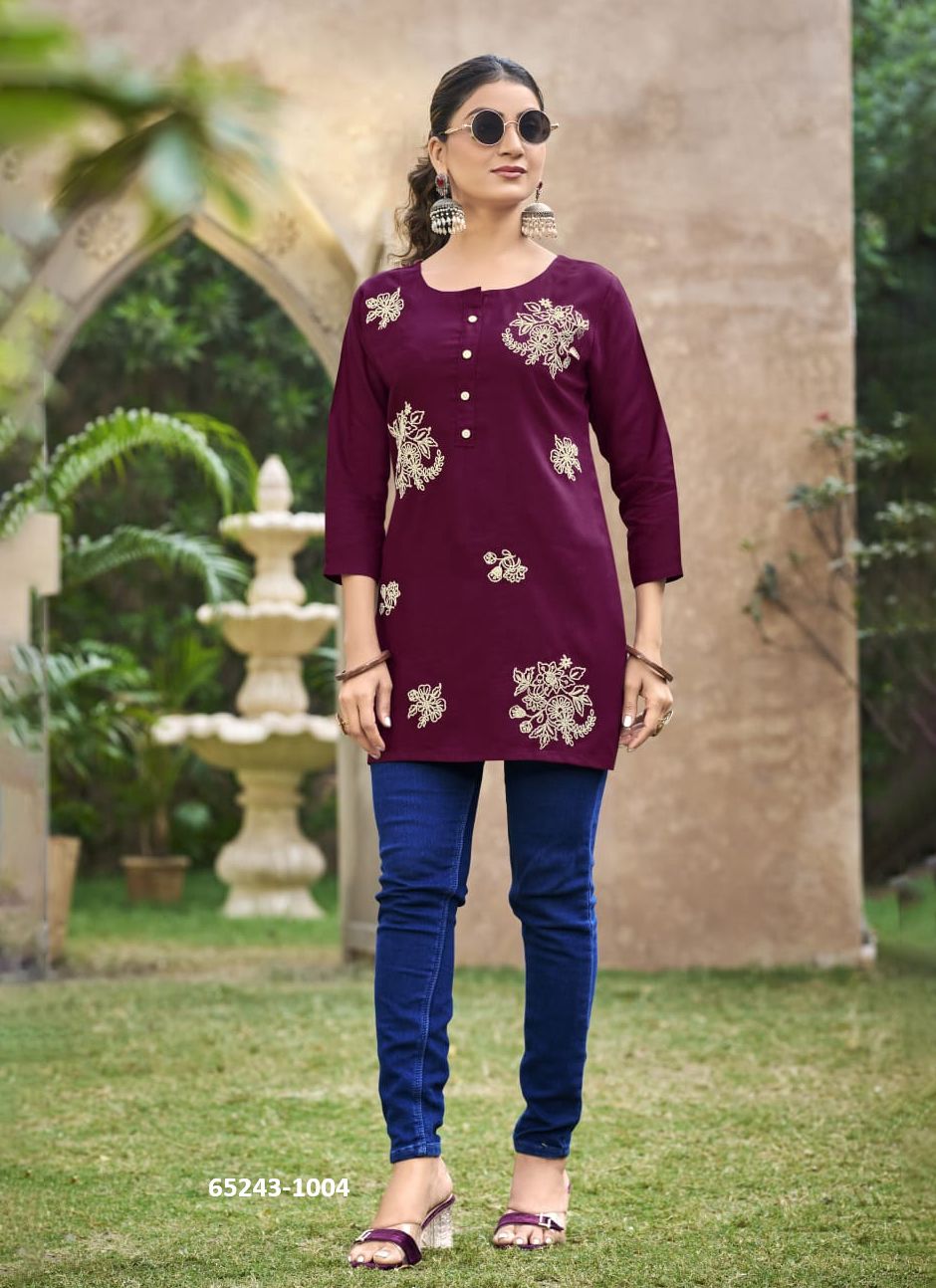ROSE - Catalog # 65243 (Set of 6 Readymade Women's Kurtis / Tops) ROSE - Catalog # 65243 (Set of 6 Readymade Women's Kurtis / Tops)