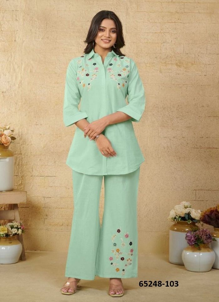 VICTORIA - Catalog # 65248 (Set of 5 Tops With Bottoms)