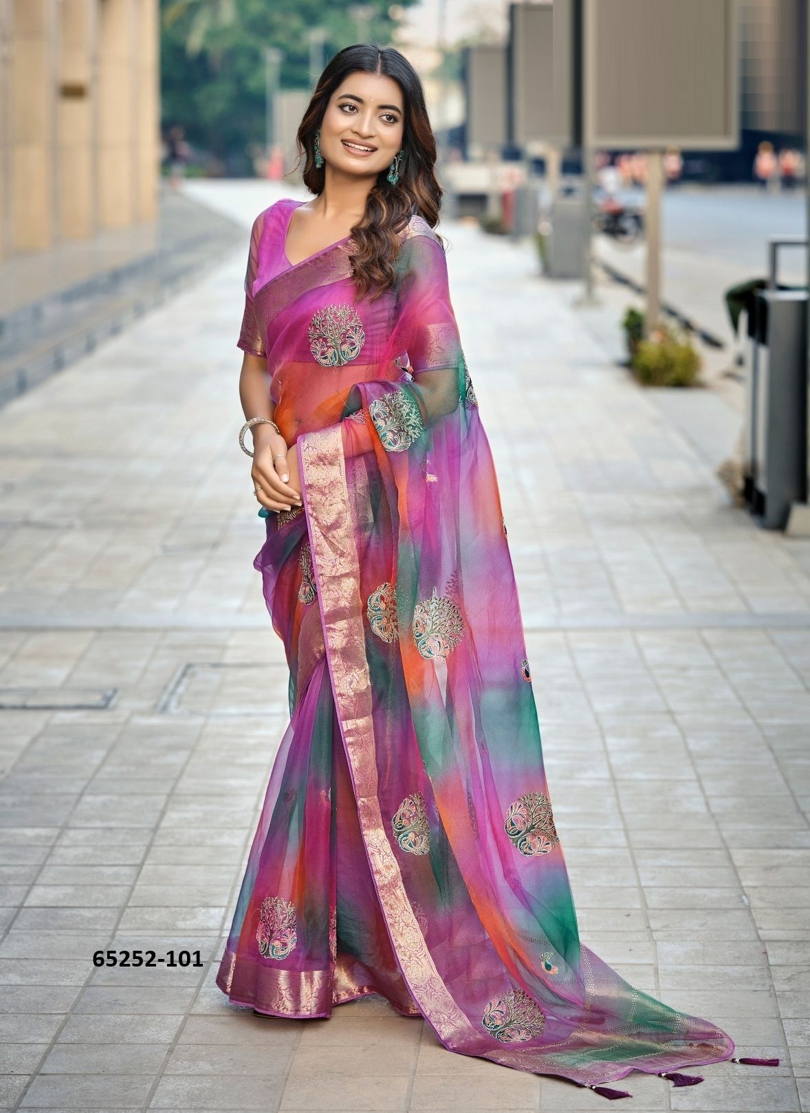 SUDHA 1 - Catalog # 65252 (Set of 6 Sarees) SUDHA 1 - Catalog # 65252 (Set of 6 Sarees)