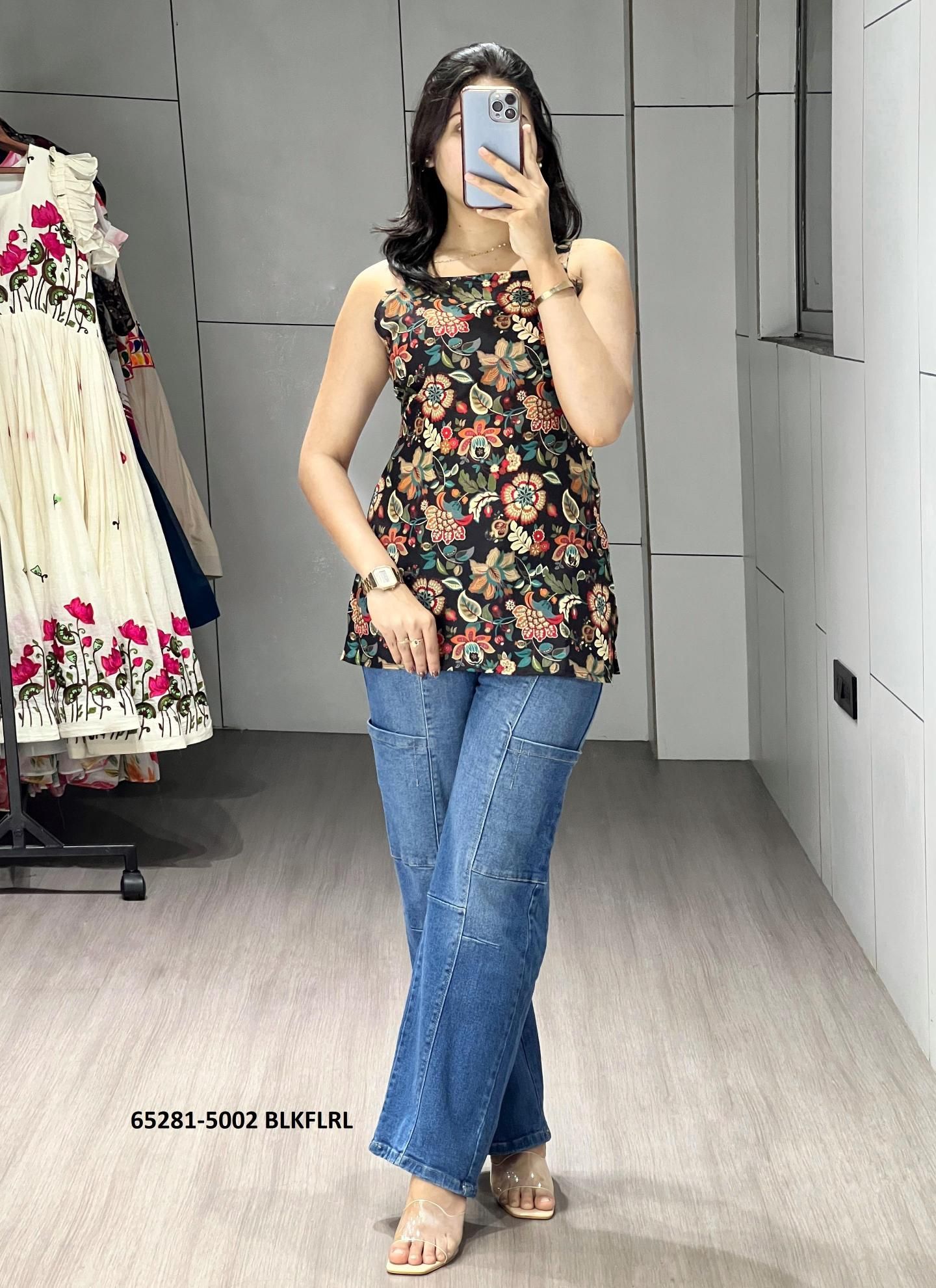 SERIES 5002 - Catalog # 65281 (Set of 4 Readymade Women's Kurtis / Tops) SERIES 5002 - Catalog # 65281 (Set of 4 Readymade Women's Kurtis / Tops)