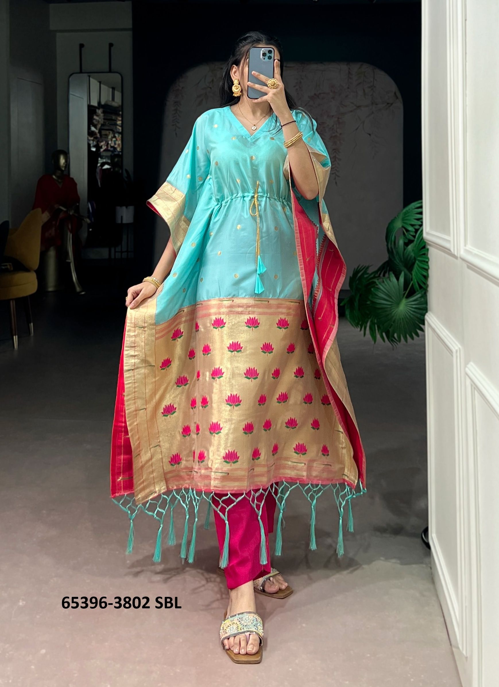 PAITHANI PONCHO SERIES 3802 - Catalog # 65396 (Set of 4 Kaftans / Ponchos) PAITHANI PONCHO SERIES 3802 - Catalog # 65396 (Set of 4 Kaftans / Ponchos)