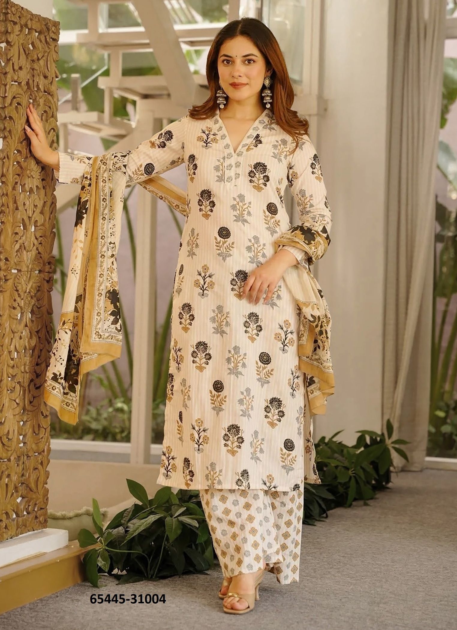 LUCAYA 31 - Catalog # 65445 (Set of 4 Readymade Salwar Suits)