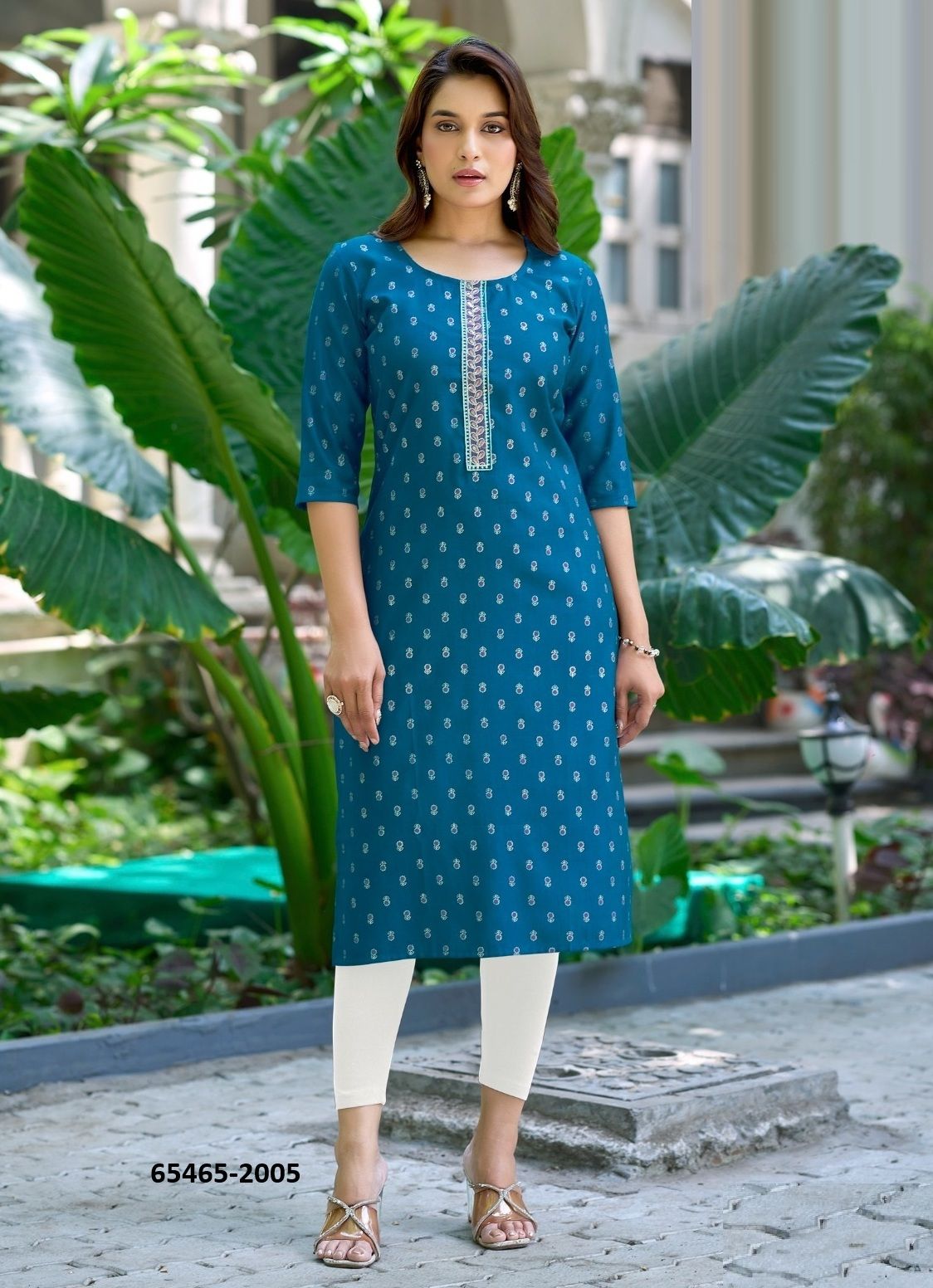 ZULFI 2 - Catalog # 65465 (Set of 8 Readymade Women's Kurtis / Tops) ZULFI 2 - Catalog # 65465 (Set of 8 Readymade Women's Kurtis / Tops)