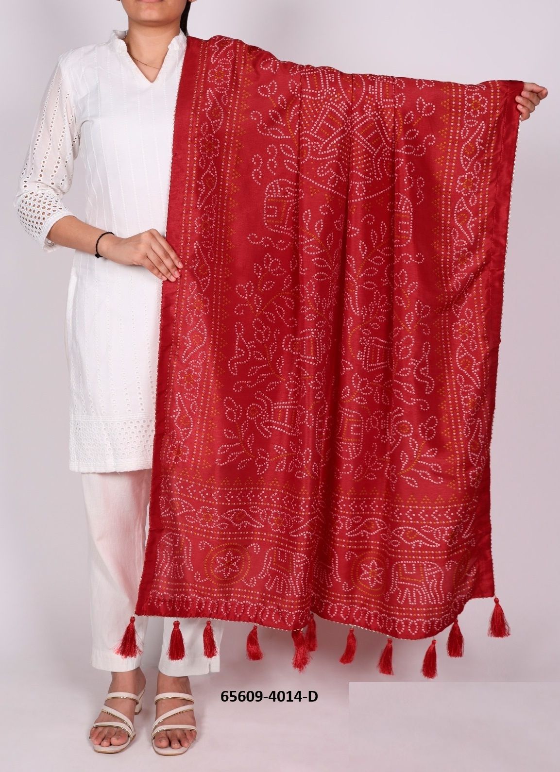 TUSSER SILK BANDHANI PATOLA - Catalog # 65609 (Set of 20 Only Dupattas) TUSSER SILK BANDHANI PATOLA - Catalog # 65609 (Set of 20 Only Dupattas)