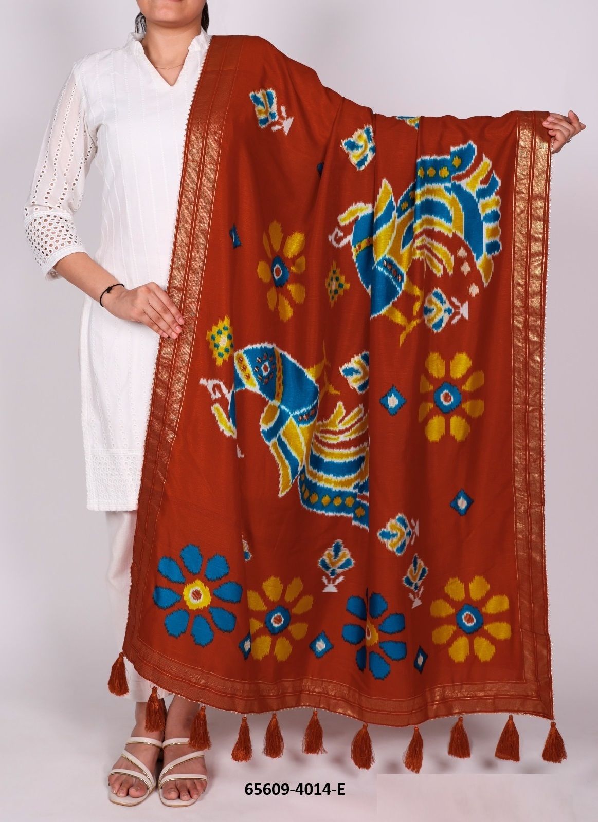 TUSSER SILK BANDHANI PATOLA - Catalog # 65609 (Set of 20 Only Dupattas) TUSSER SILK BANDHANI PATOLA - Catalog # 65609 (Set of 20 Only Dupattas)