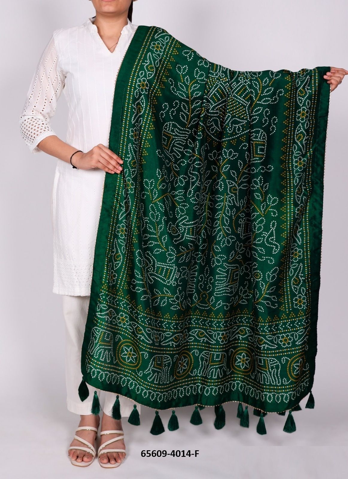 TUSSER SILK BANDHANI PATOLA - Catalog # 65609 (Set of 20 Only Dupattas) TUSSER SILK BANDHANI PATOLA - Catalog # 65609 (Set of 20 Only Dupattas)