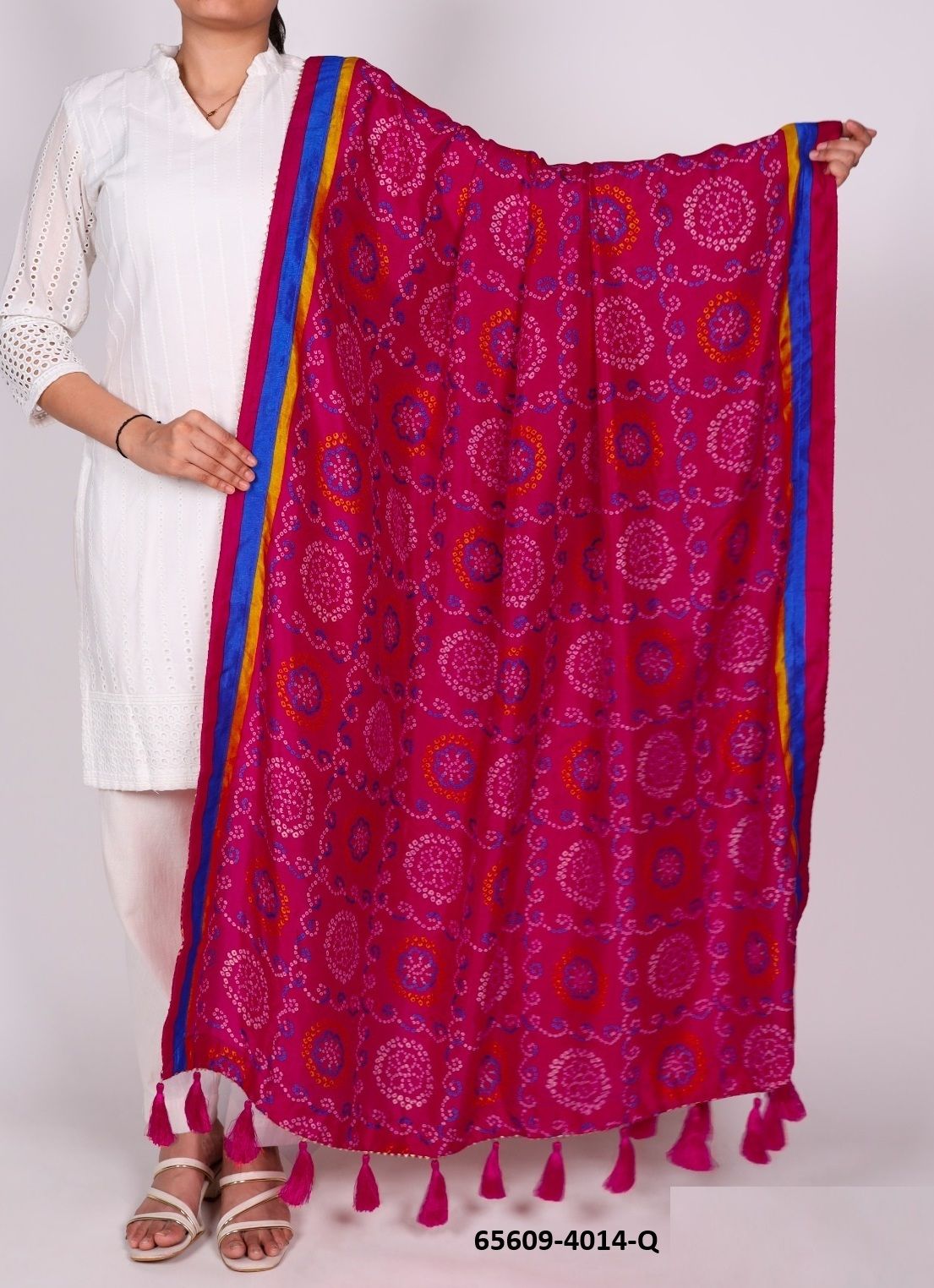 TUSSER SILK BANDHANI PATOLA - Catalog # 65609 (Set of 20 Only Dupattas) TUSSER SILK BANDHANI PATOLA - Catalog # 65609 (Set of 20 Only Dupattas)