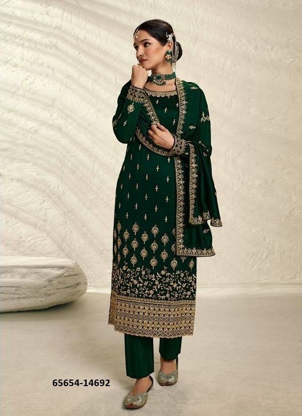 NARGIS 2 - Catalog # 65654 (Set of 6 Readymade Salwar Suits) NARGIS 2 - Catalog # 65654 (Set of 6 Readymade Salwar Suits)