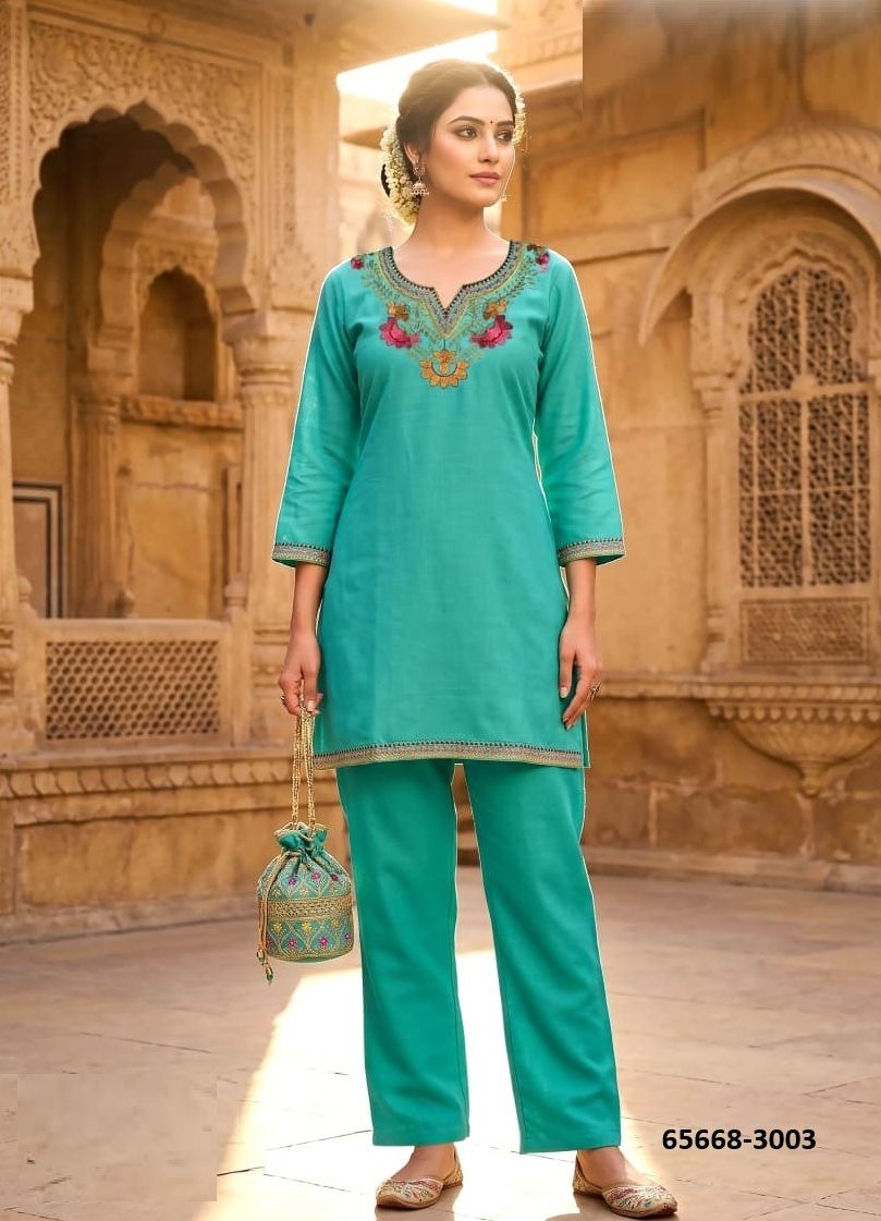 TRENDY TOUCH - Catalog # 65668 (Set of 6 Tops With Bottoms)