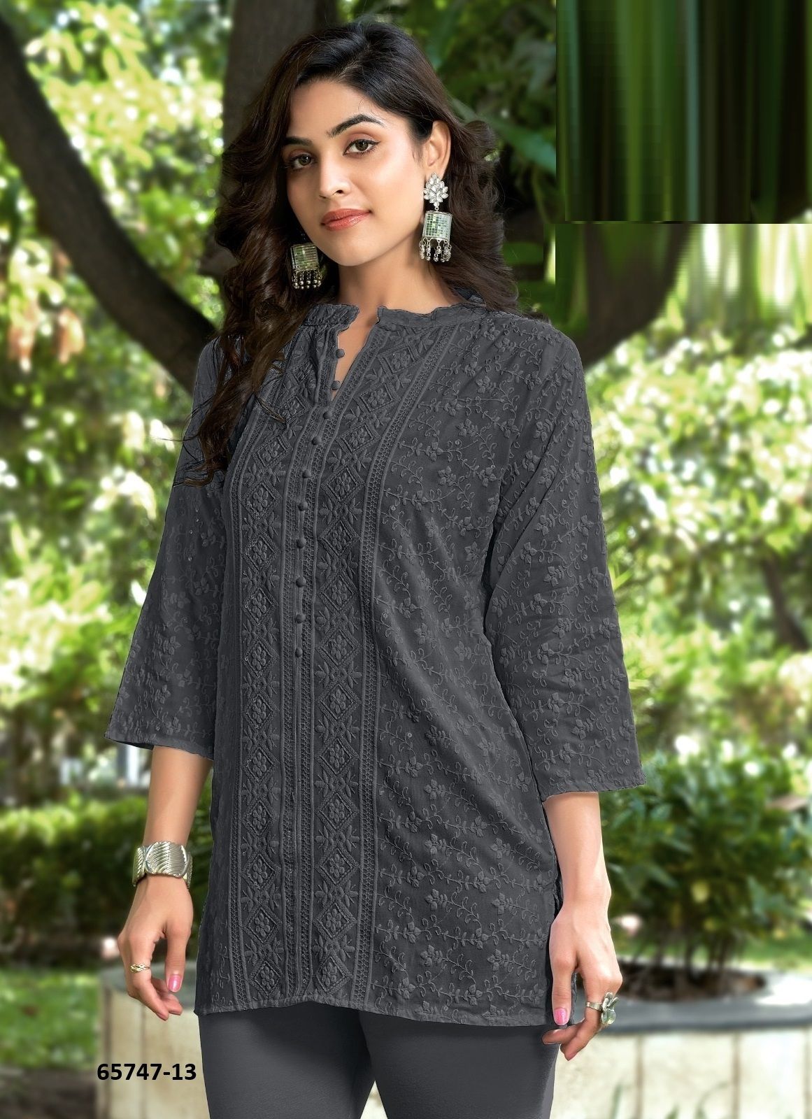 SPARK - Catalog # 65747 (Set of 7 SIZE-SETS [Readymade Women's Kurtis / Tops])