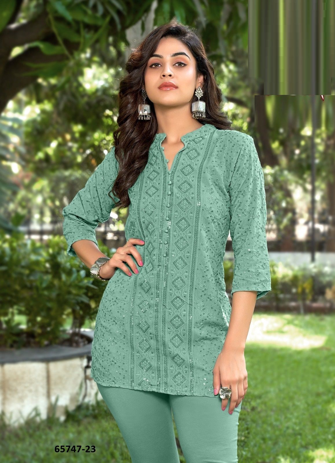 SPARK - Catalog # 65747 (Set of 7 SIZE-SETS [Readymade Women's Kurtis / Tops])