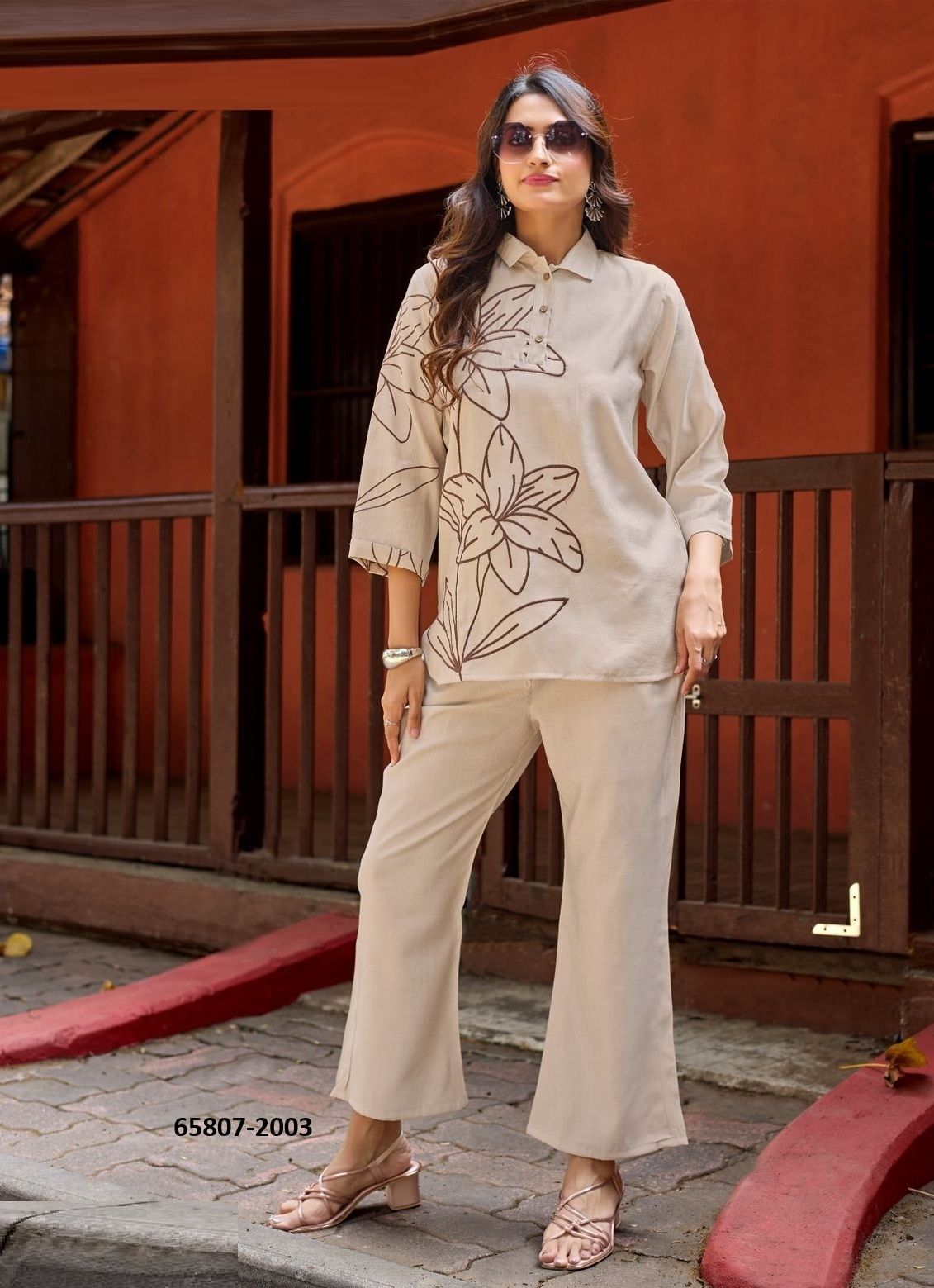 GOLDEN LADY - Catalog # 65807 (Set of 6 Tops With Bottoms)