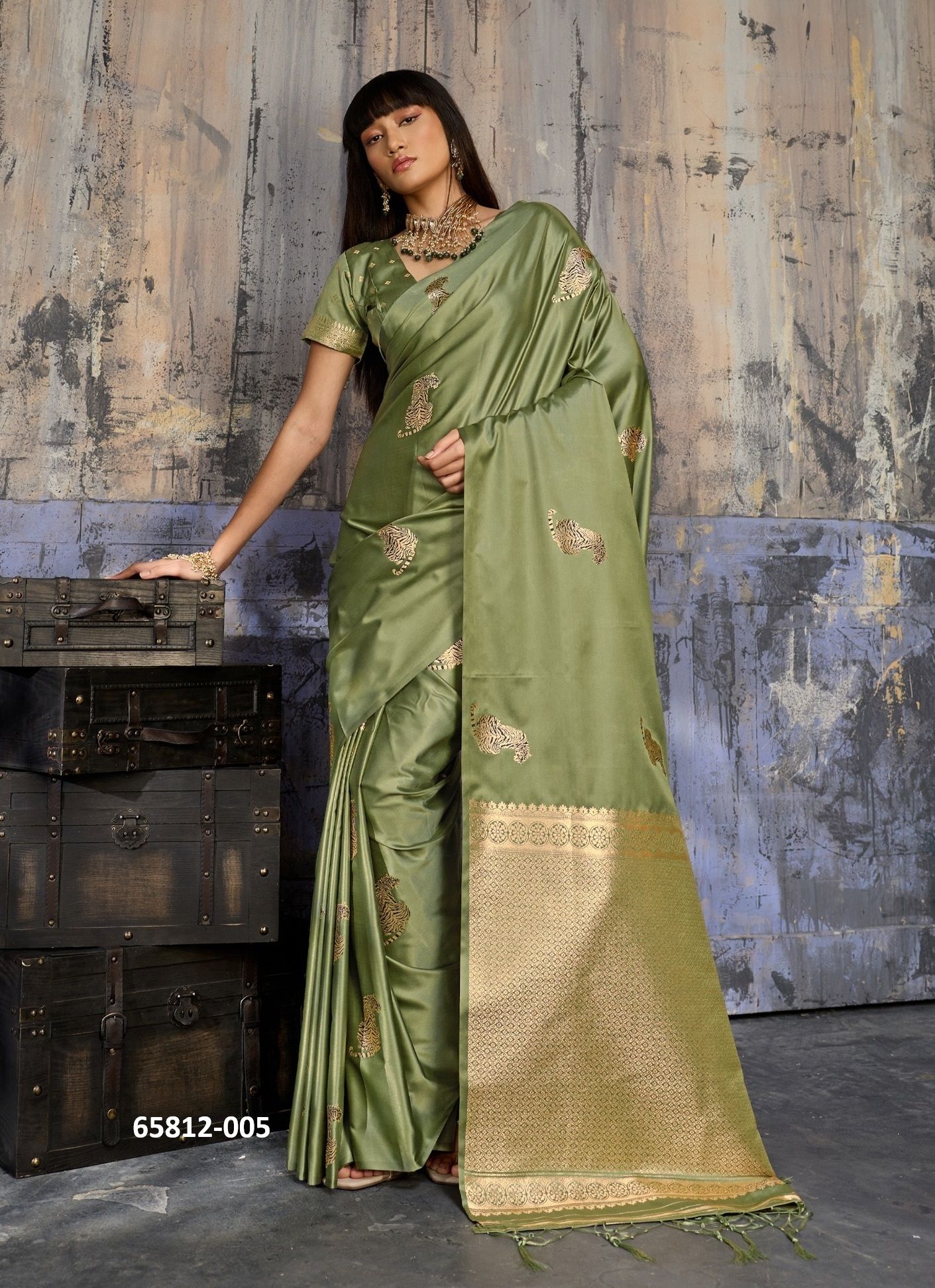 KANTHKALA TIGER - Catalog # 65812 (Set of 5 Sarees) KANTHKALA TIGER - Catalog # 65812 (Set of 5 Sarees)