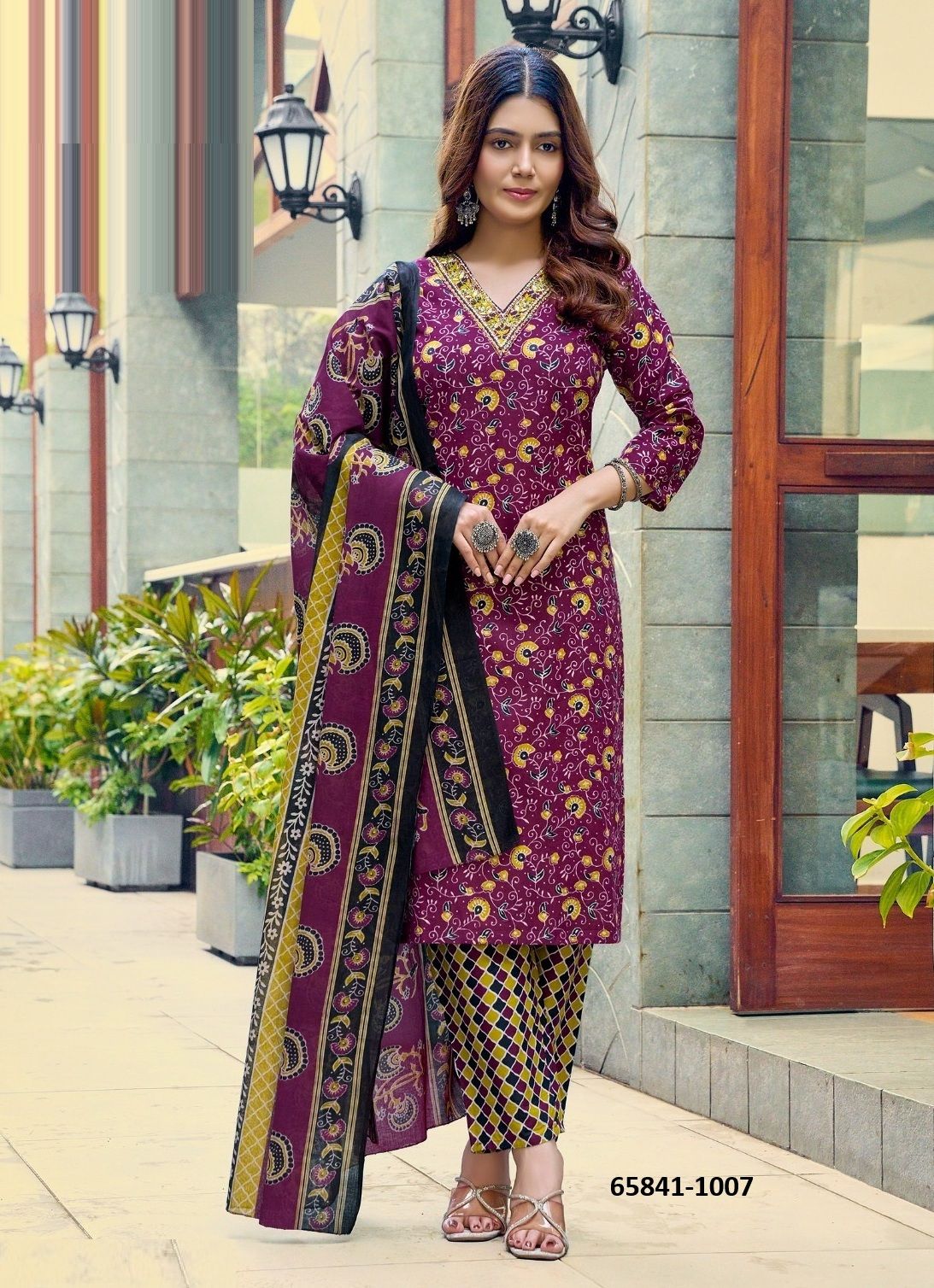 AJARAKH 1 - Catalog # 65841 (Set of 8 Readymade Salwar Suits) AJARAKH 1 - Catalog # 65841 (Set of 8 Readymade Salwar Suits)