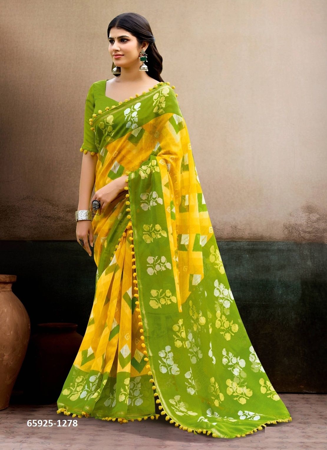 PUM PUM 18 - Catalog # 65925 (Set of 5 Sarees) PUM PUM 18 - Catalog # 65925 (Set of 5 Sarees)