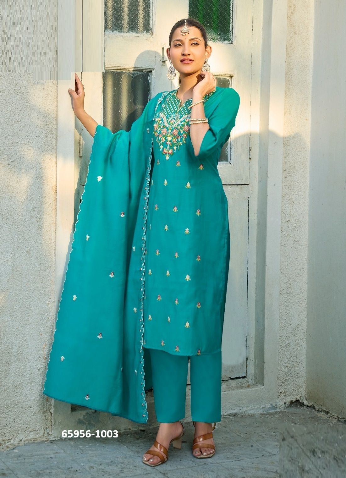 KAAMINI 1 - Catalog # 65956 (Set of 8 Readymade Salwar Suits)