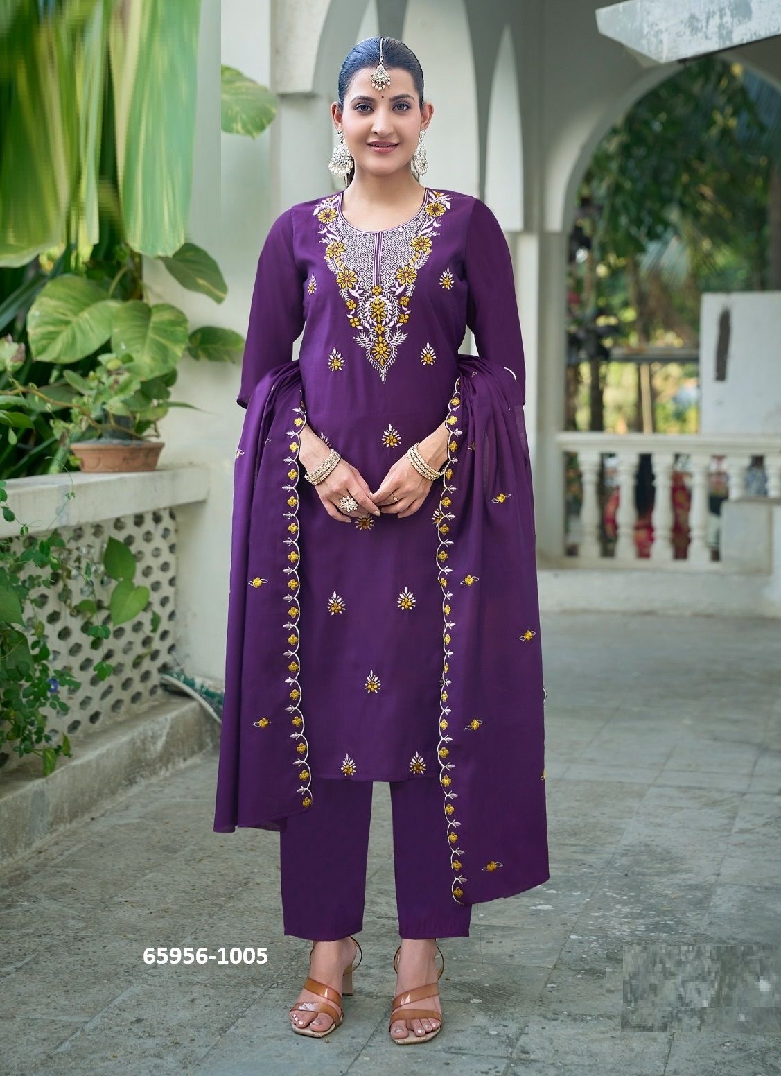 KAAMINI 1 - Catalog # 65956 (Set of 8 Readymade Salwar Suits)