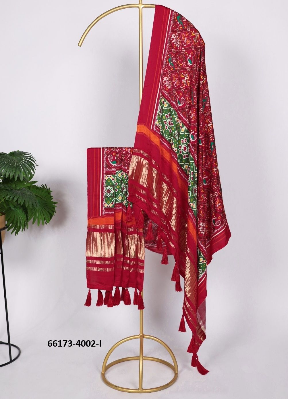 SERIES 4002 - Catalog # 66173 (Set of 30 Only Dupattas)