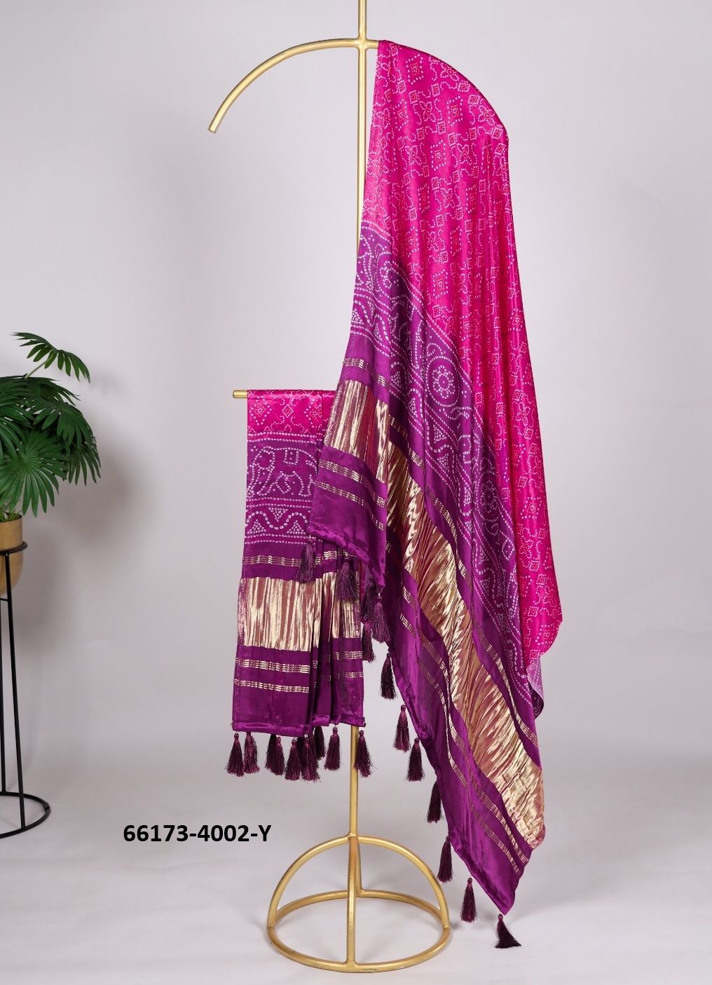 SERIES 4002 - Catalog # 66173 (Set of 30 Only Dupattas)