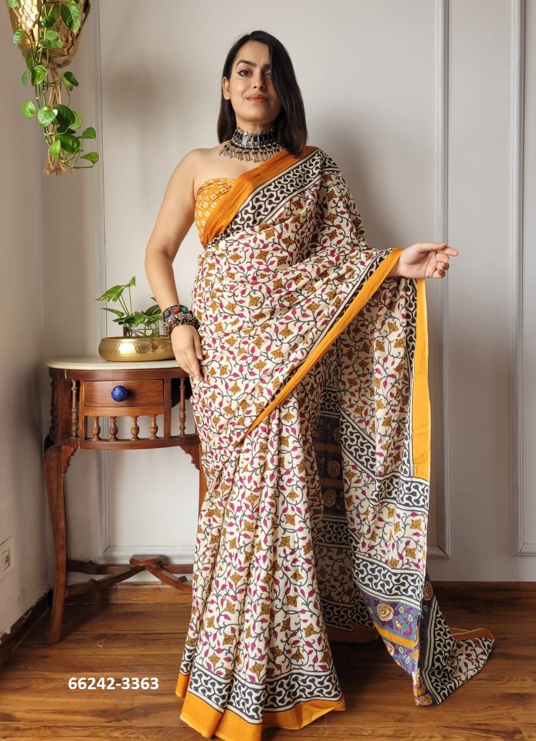 MUL MUL COTTON PRINTS 7 - Catalog # 66242 (Set of 13 Sarees)