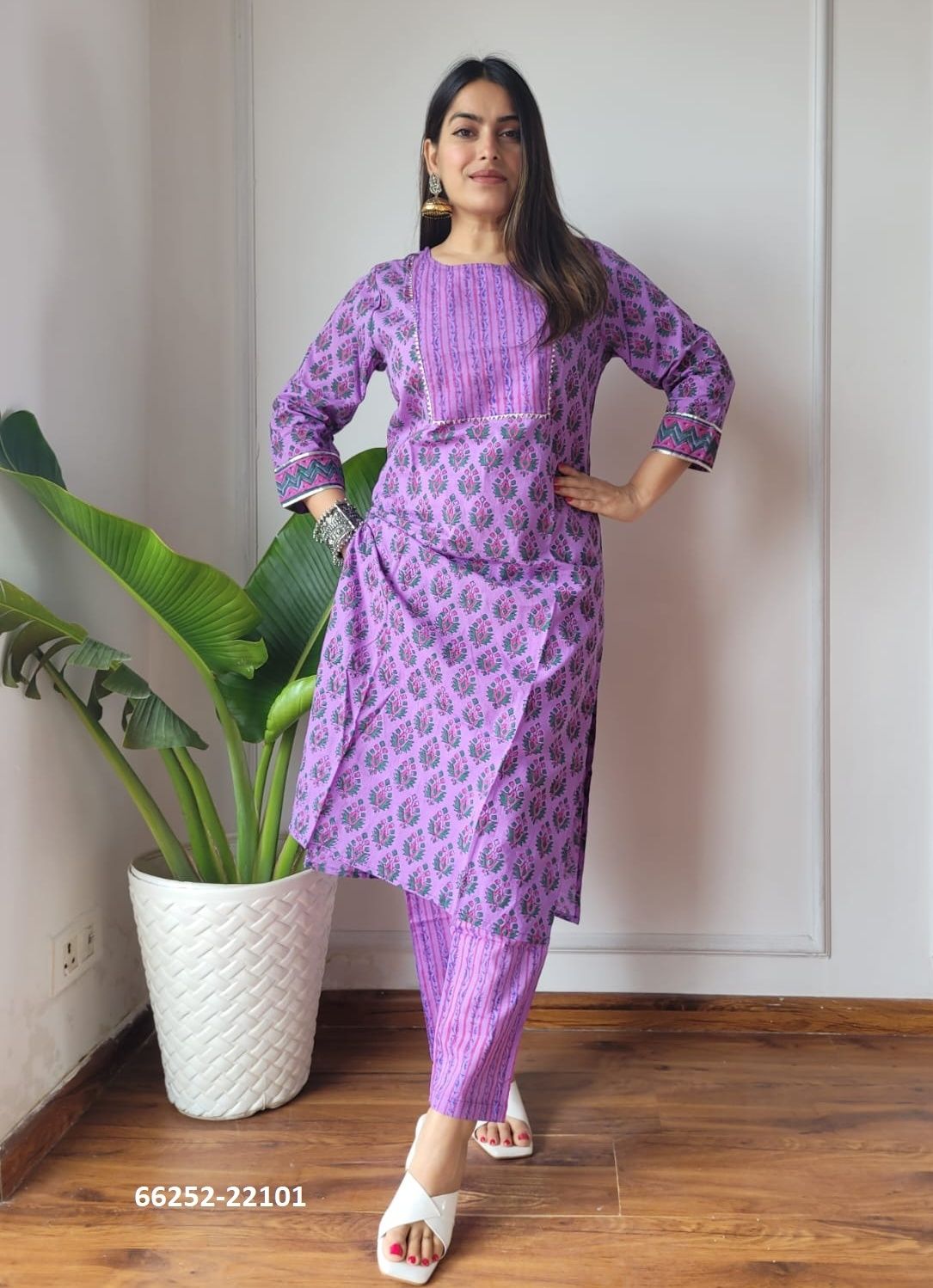 HAND BLOCK PRINTED CO-ORD SETS 6 - Catalog # 66252 (Set of 10 Tops With Bottoms) HAND BLOCK PRINTED CO-ORD SETS 6 - Catalog # 66252 (Set of 10 Tops With Bottoms)