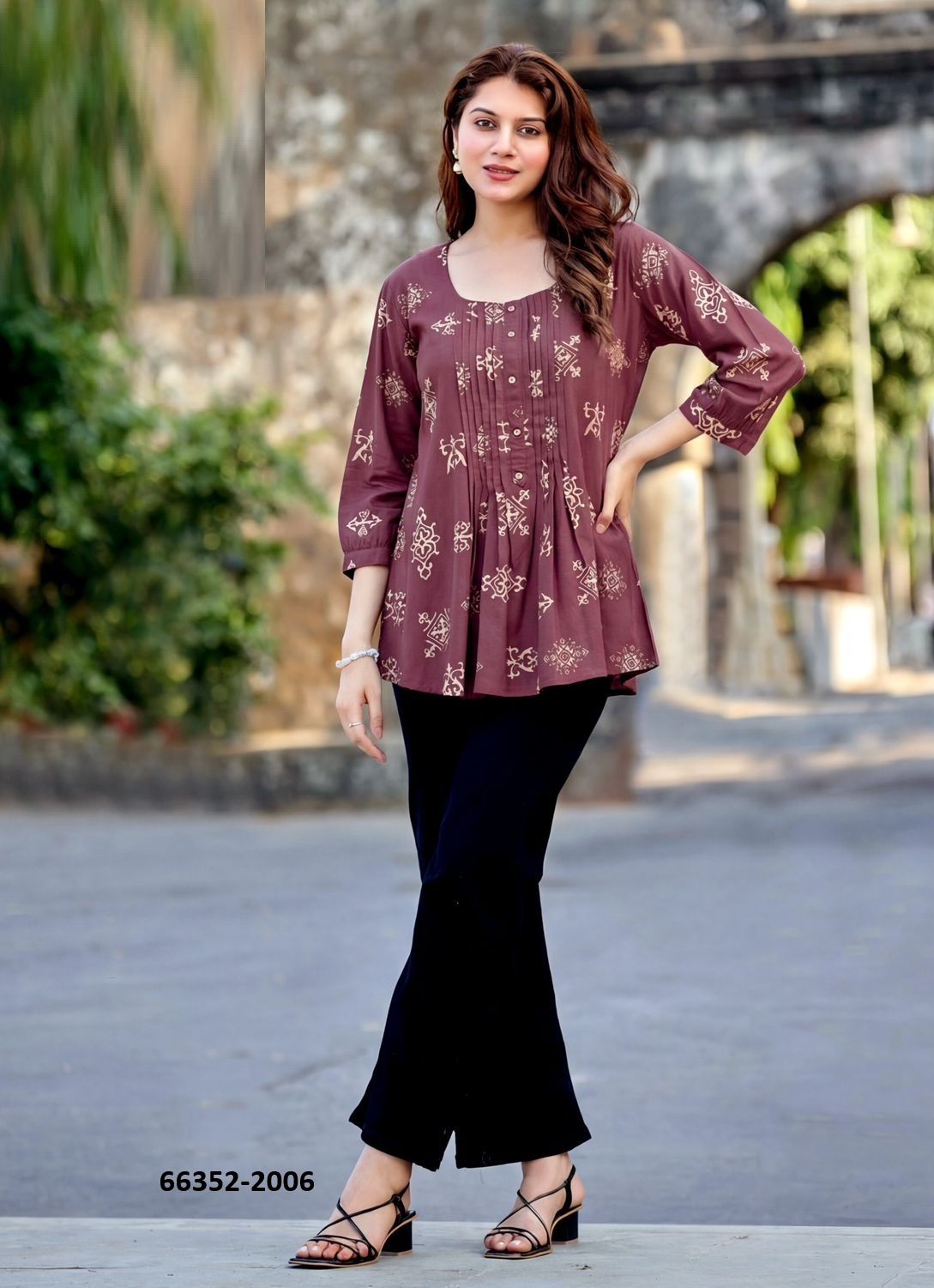 CRISPY - Catalog # 66352 (Set of 6 Readymade Women's Kurtis / Tops) CRISPY - Catalog # 66352 (Set of 6 Readymade Women's Kurtis / Tops)