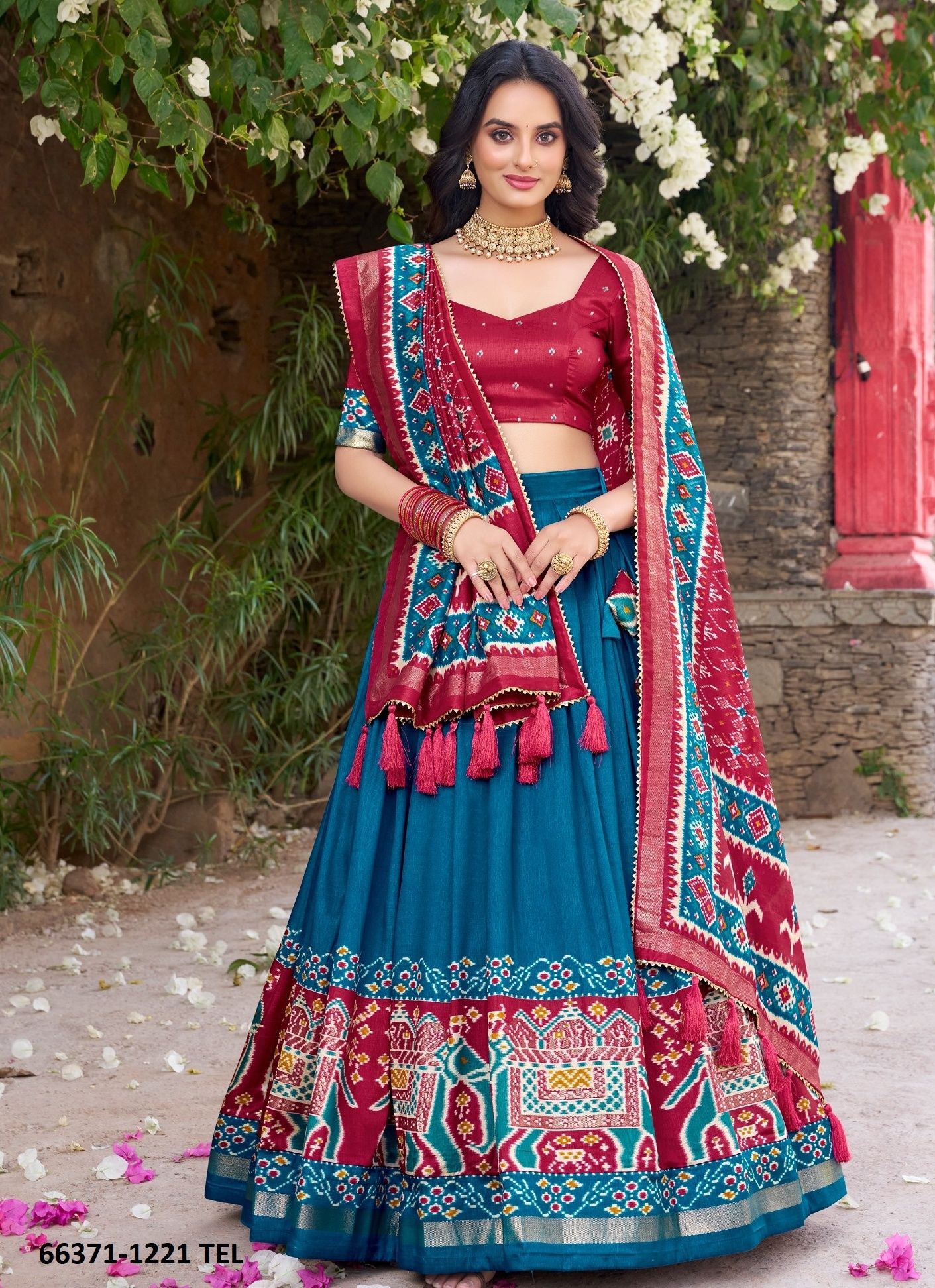 SERIES 1221-1680 - Catalog # 66371 (Set of 5 Semi-Stitched Lehengas) SERIES 1221-1680 - Catalog # 66371 (Set of 5 Semi-Stitched Lehengas)