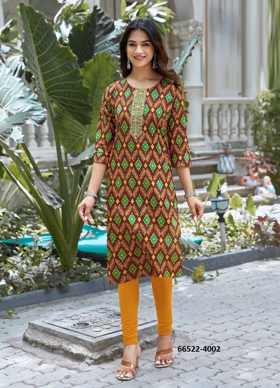 PAHEL 4 - Catalog # 66522 (Set of 11 Readymade Women's Kurtis / Tops) PAHEL 4 - Catalog # 66522 (Set of 11 Readymade Women's Kurtis / Tops)