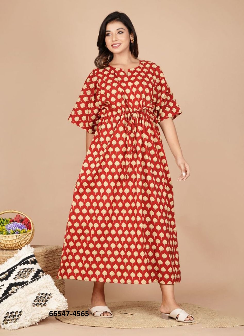 SUMMER UNIQUE PLUS-SIZE KAFTANS - Catalog # 66547 (Set of 51 Kaftans / Ponchos) SUMMER UNIQUE PLUS-SIZE KAFTANS - Catalog # 66547 (Set of 51 Kaftans / Ponchos)