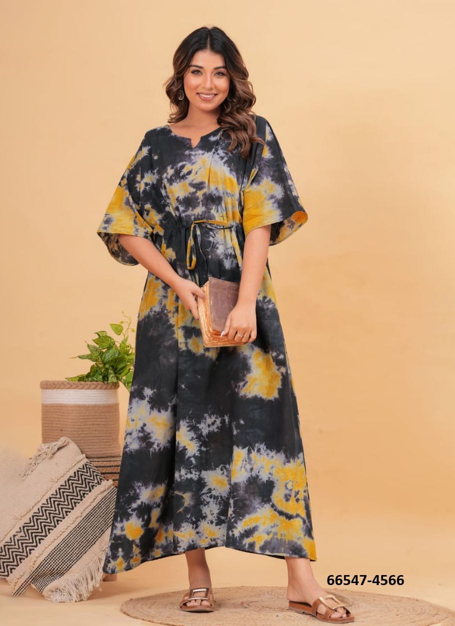SUMMER UNIQUE PLUS-SIZE KAFTANS - Catalog # 66547 (Set of 51 Kaftans / Ponchos) SUMMER UNIQUE PLUS-SIZE KAFTANS - Catalog # 66547 (Set of 51 Kaftans / Ponchos)