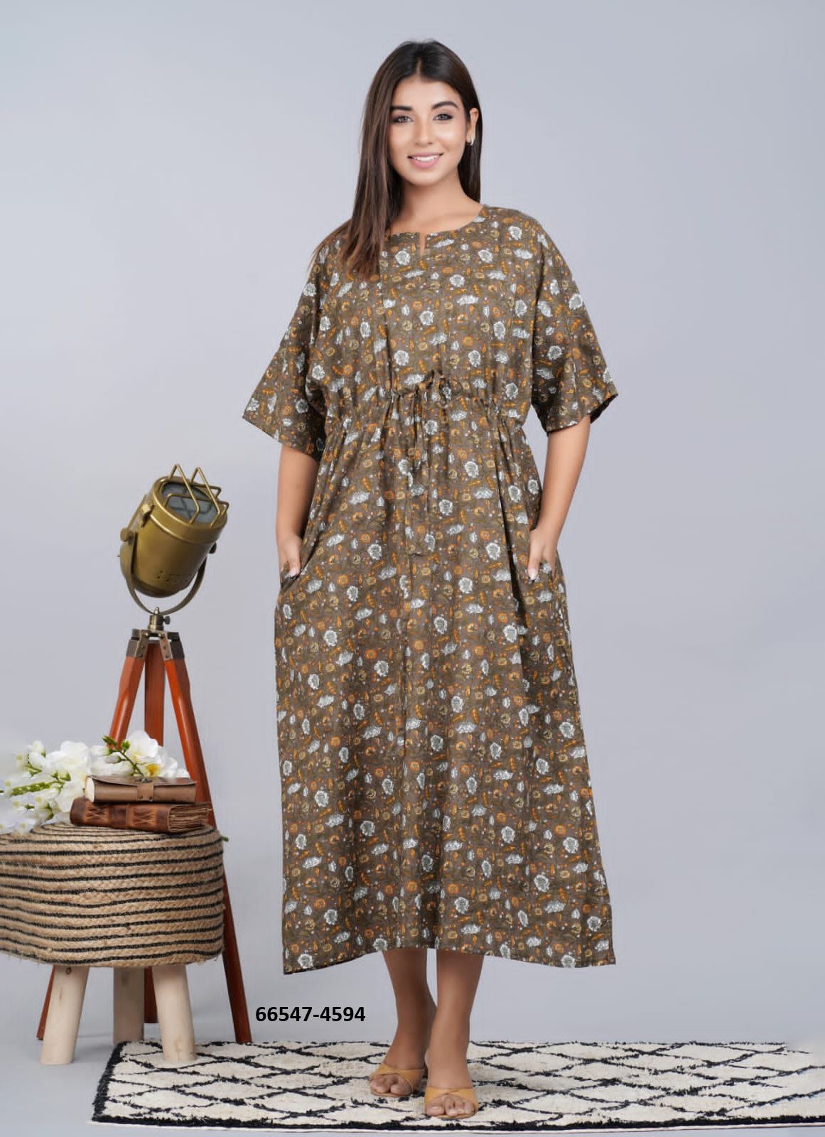 SUMMER UNIQUE PLUS-SIZE KAFTANS - Catalog # 66547 (Set of 51 Kaftans / Ponchos) SUMMER UNIQUE PLUS-SIZE KAFTANS - Catalog # 66547 (Set of 51 Kaftans / Ponchos)