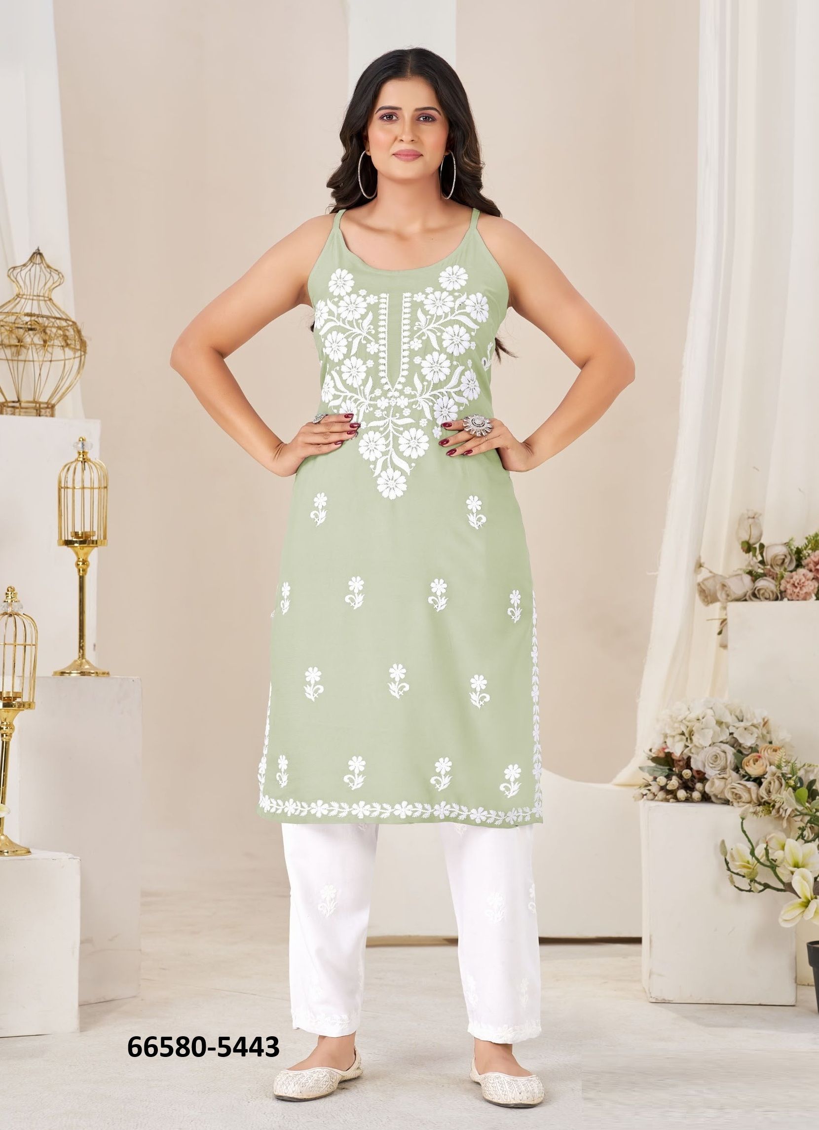 HANSVI - Catalog # 66580 (Set of 4 Tops With Bottoms) HANSVI - Catalog # 66580 (Set of 4 Tops With Bottoms)