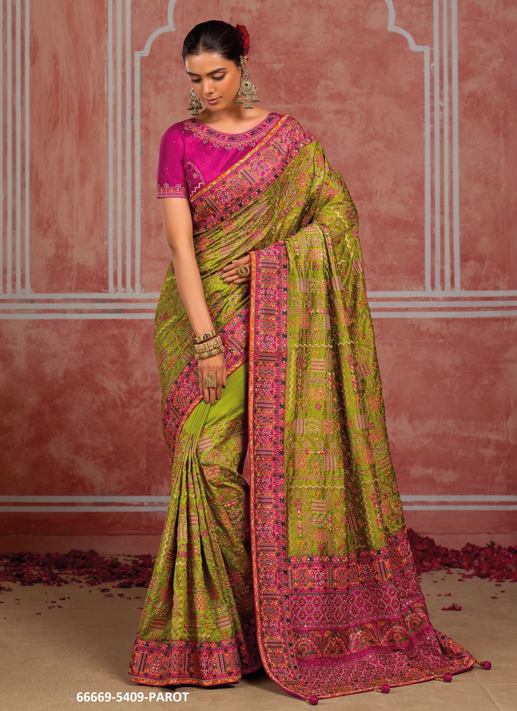 MN HITS - Catalog # 66669 (Set of 10 Sarees) MN HITS - Catalog # 66669 (Set of 10 Sarees)