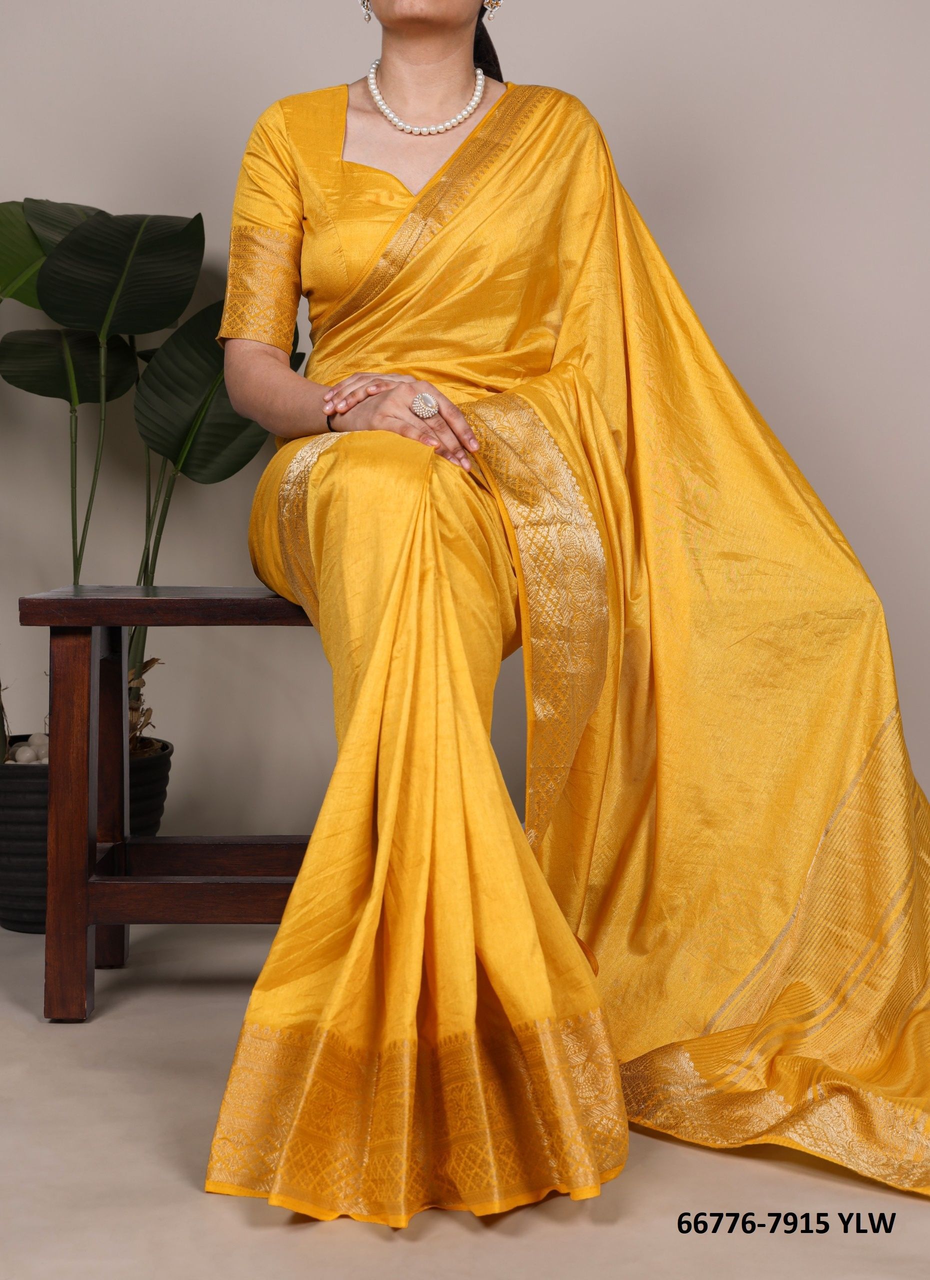 DESIGN 7915 - Catalog # 66776 (Set of 3 Sarees) DESIGN 7915 - Catalog # 66776 (Set of 3 Sarees)