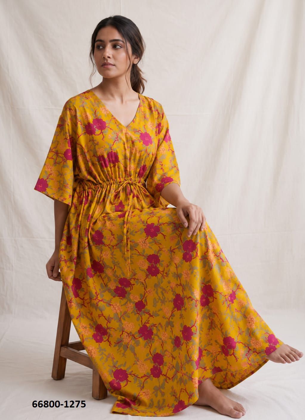 PLUS-SIZE HAND PRINTED COTTONS 3 - Catalog # 66800 (Set of 10 Kaftans / Ponchos) PLUS-SIZE HAND PRINTED COTTONS 3 - Catalog # 66800 (Set of 10 Kaftans / Ponchos)
