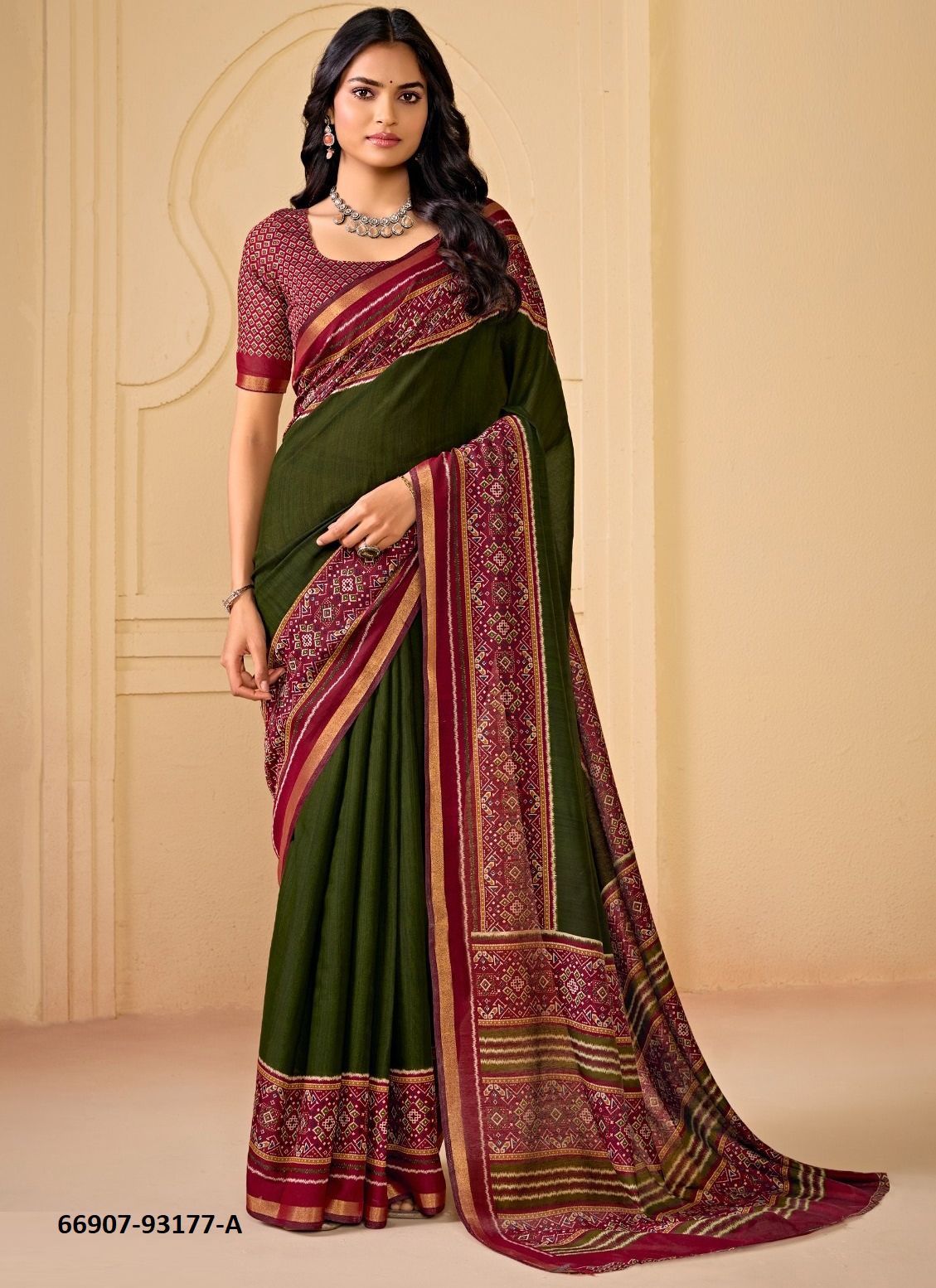 MONALISA - Catalog # 66907 (Set of 47 Sarees) MONALISA - Catalog # 66907 (Set of 47 Sarees)
