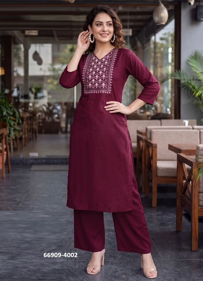 SERIES 4001 TO 4010 - Catalog # 66909 (Set of 4 SIZE-SETS [Tops With Bottoms])