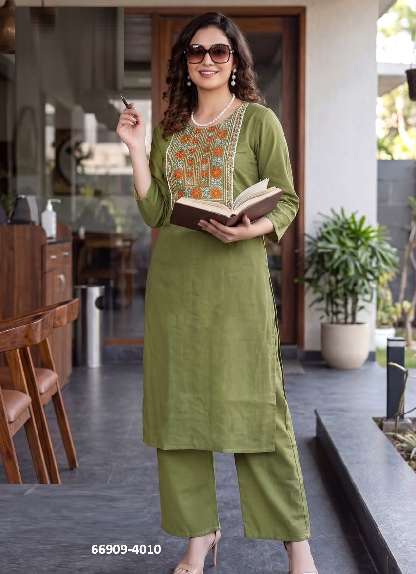 SERIES 4001 TO 4010 - Catalog # 66909 (Set of 4 SIZE-SETS [Tops With Bottoms])