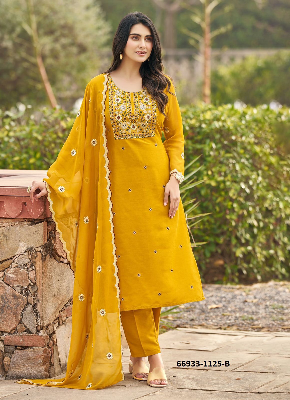 DESIGN 1125 - Catalog # 66933 (Set of 2 Readymade Salwar Suits) DESIGN 1125 - Catalog # 66933 (Set of 2 Readymade Salwar Suits)