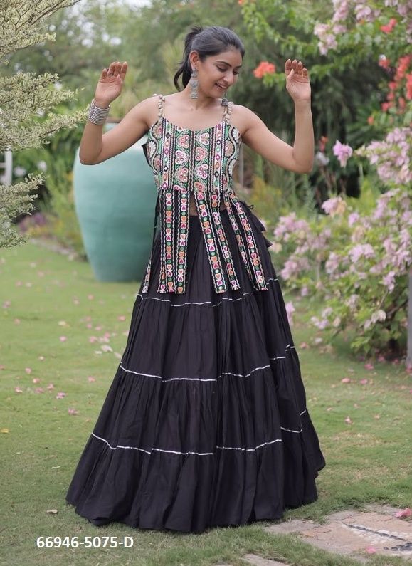 DESIGN 5075 - Catalog # 66946 (Set of 8 Readymade Lehengas) DESIGN 5075 - Catalog # 66946 (Set of 8 Readymade Lehengas)
