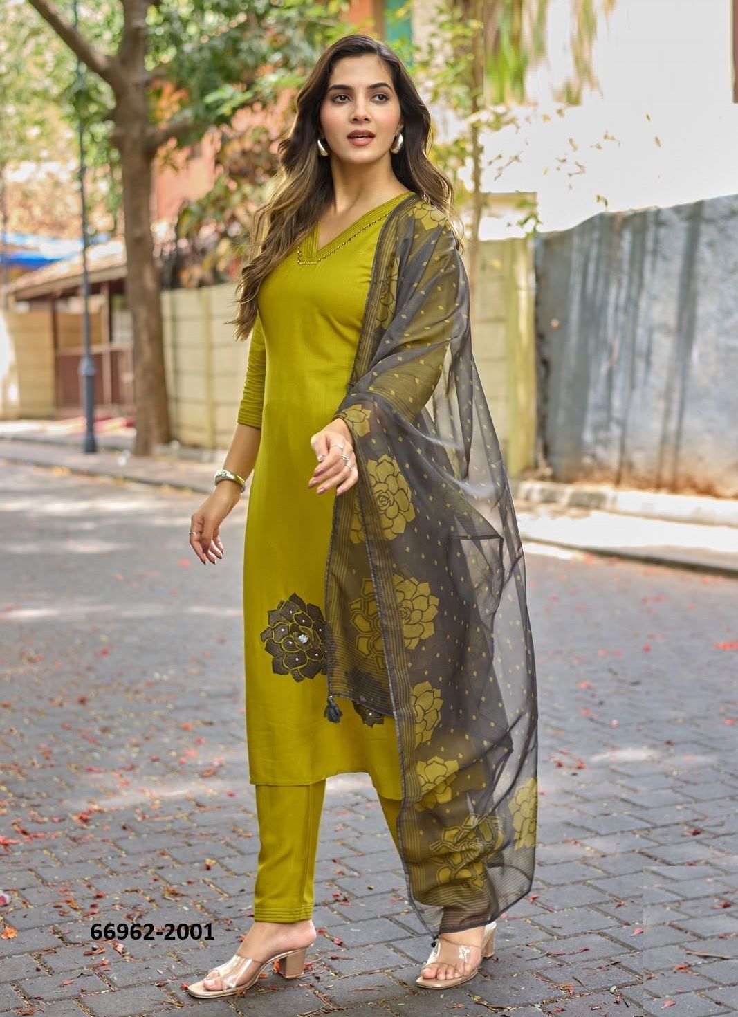 TRISHA - Catalog # 66962 (Set of 6 Readymade Salwar Suits) TRISHA - Catalog # 66962 (Set of 6 Readymade Salwar Suits)