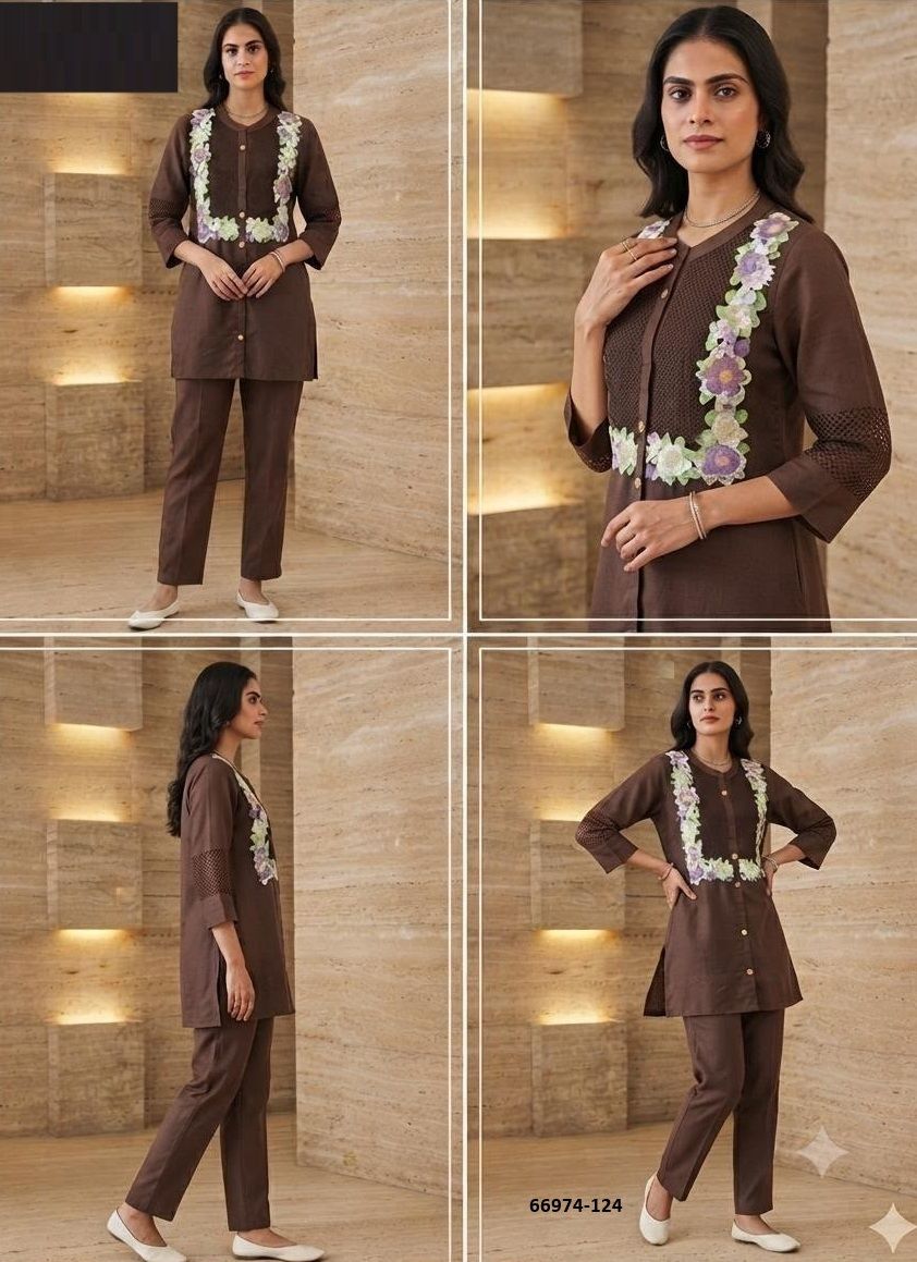 DESIGN 121 - Catalog # 66974 (Set of 4 SIZE-SETS [Tops With Bottoms])