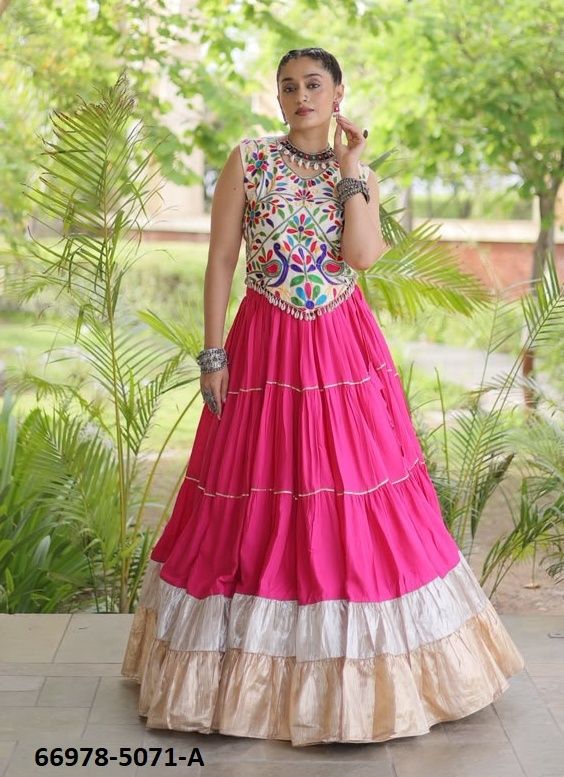 DESIGN 5071 - Catalog # 66978 (Set of 12 Readymade Lehengas) DESIGN 5071 - Catalog # 66978 (Set of 12 Readymade Lehengas)