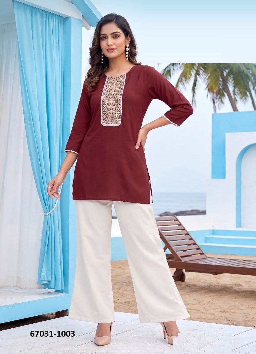 FASHION LOOK - Catalog # 67031 (Set of 4 Tops With Bottoms) FASHION LOOK - Catalog # 67031 (Set of 4 Tops With Bottoms)