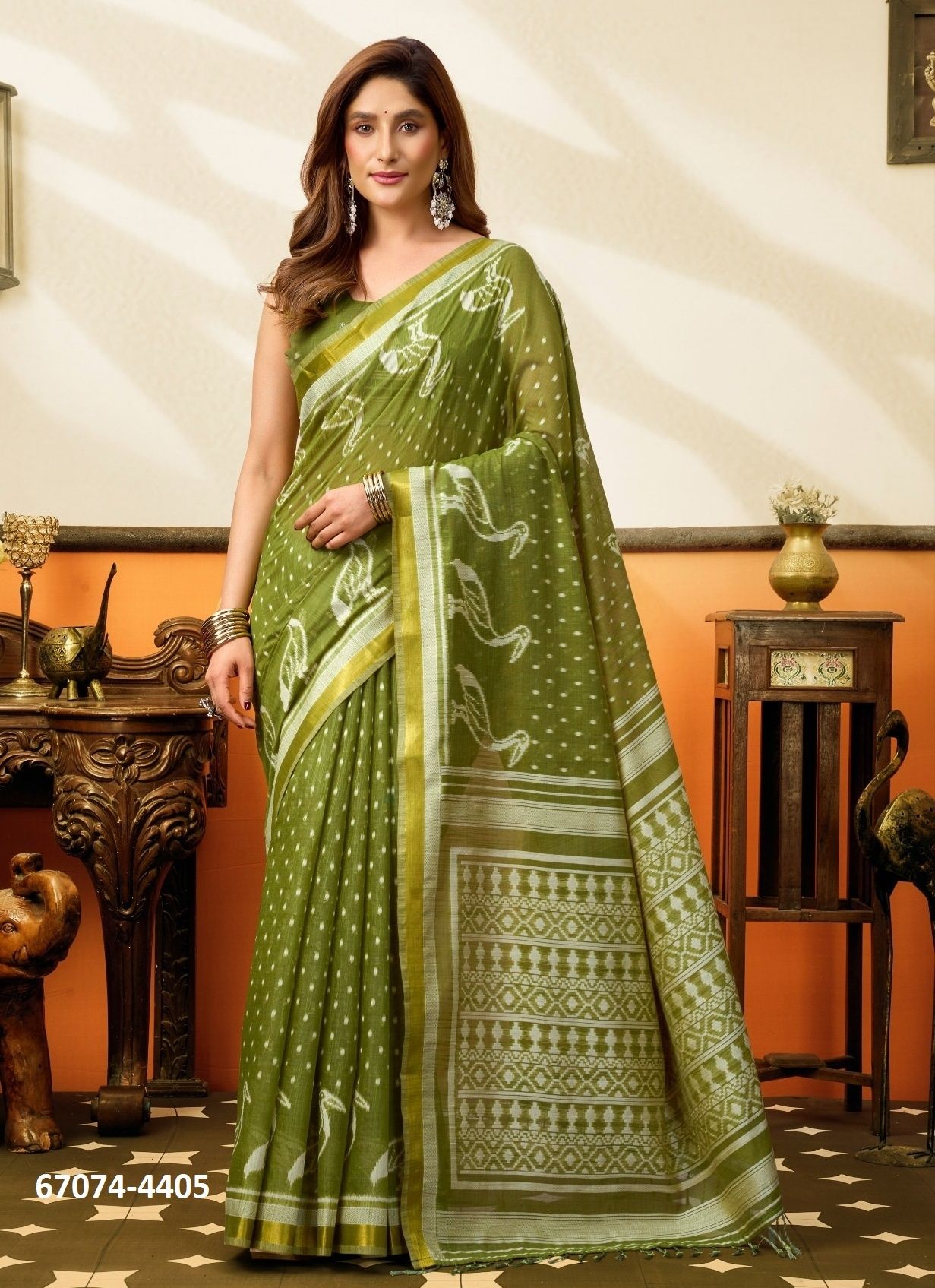 SANGEETA - Catalog # 67074 (Set of 6 Sarees) SANGEETA - Catalog # 67074 (Set of 6 Sarees)