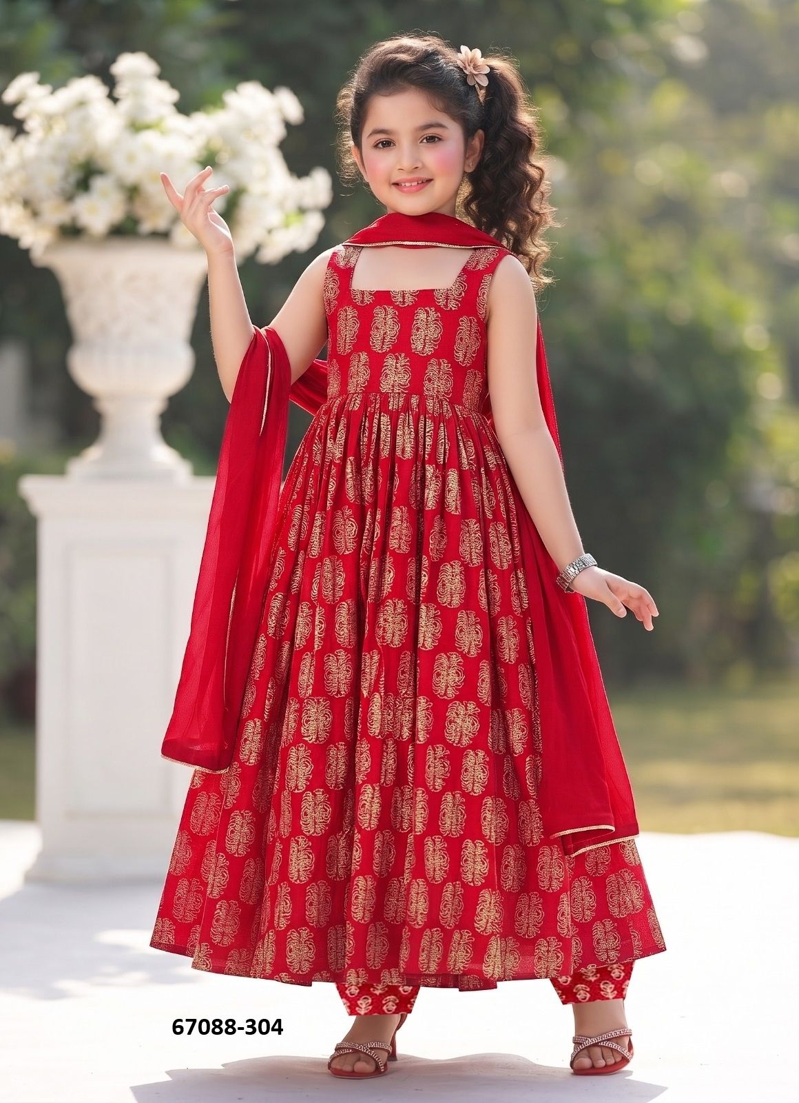 KIDS 3 - Catalog # 67088 (Set of 5 Readymade Salwar Suits) KIDS 3 - Catalog # 67088 (Set of 5 Readymade Salwar Suits)