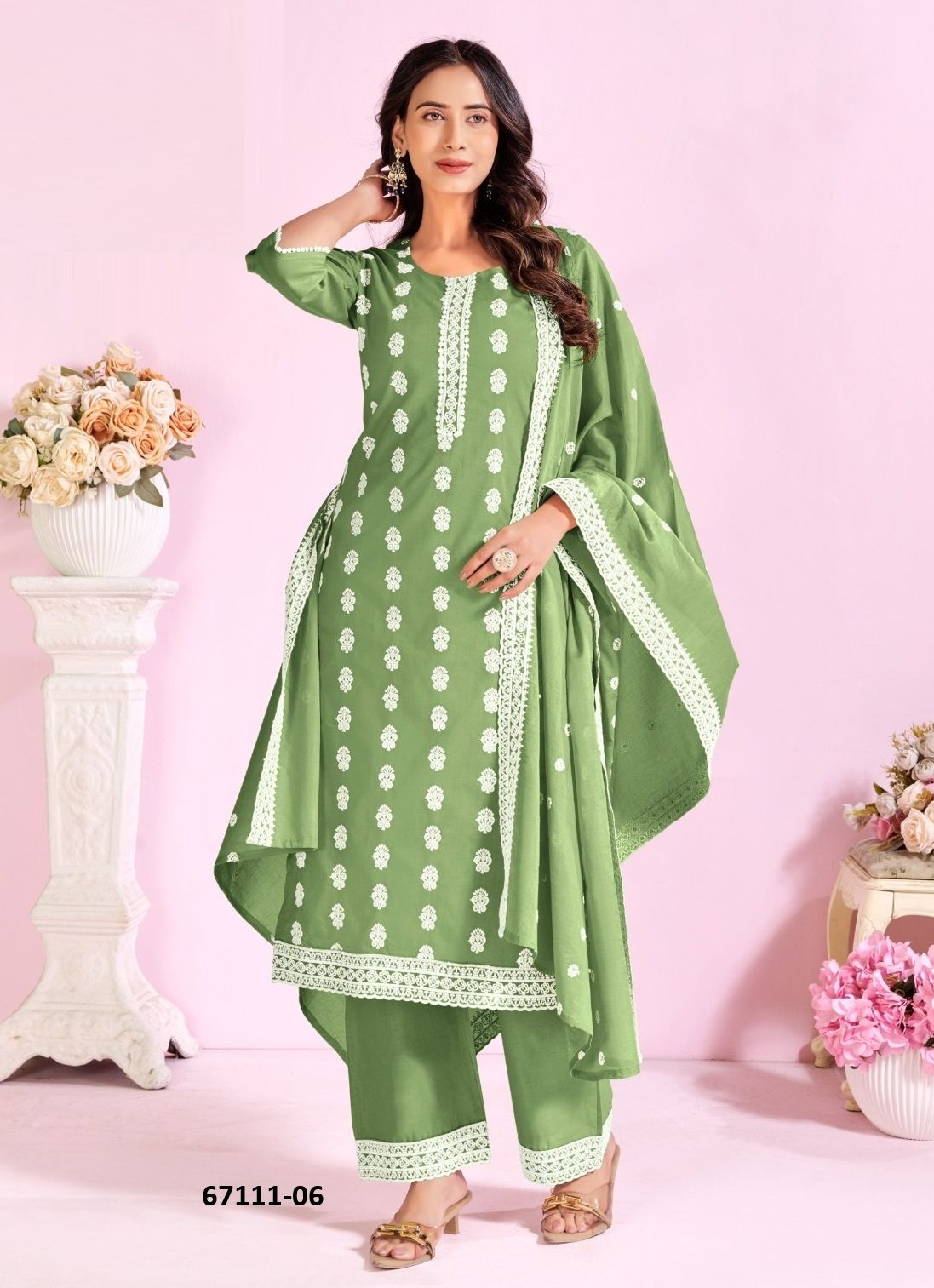 KURVI - Catalog # 67111 (Set of 4 SIZE-SETS [Readymade Salwar Suits])