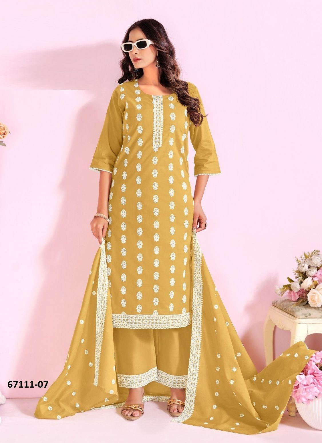 KURVI - Catalog # 67111 (Set of 4 SIZE-SETS [Readymade Salwar Suits])