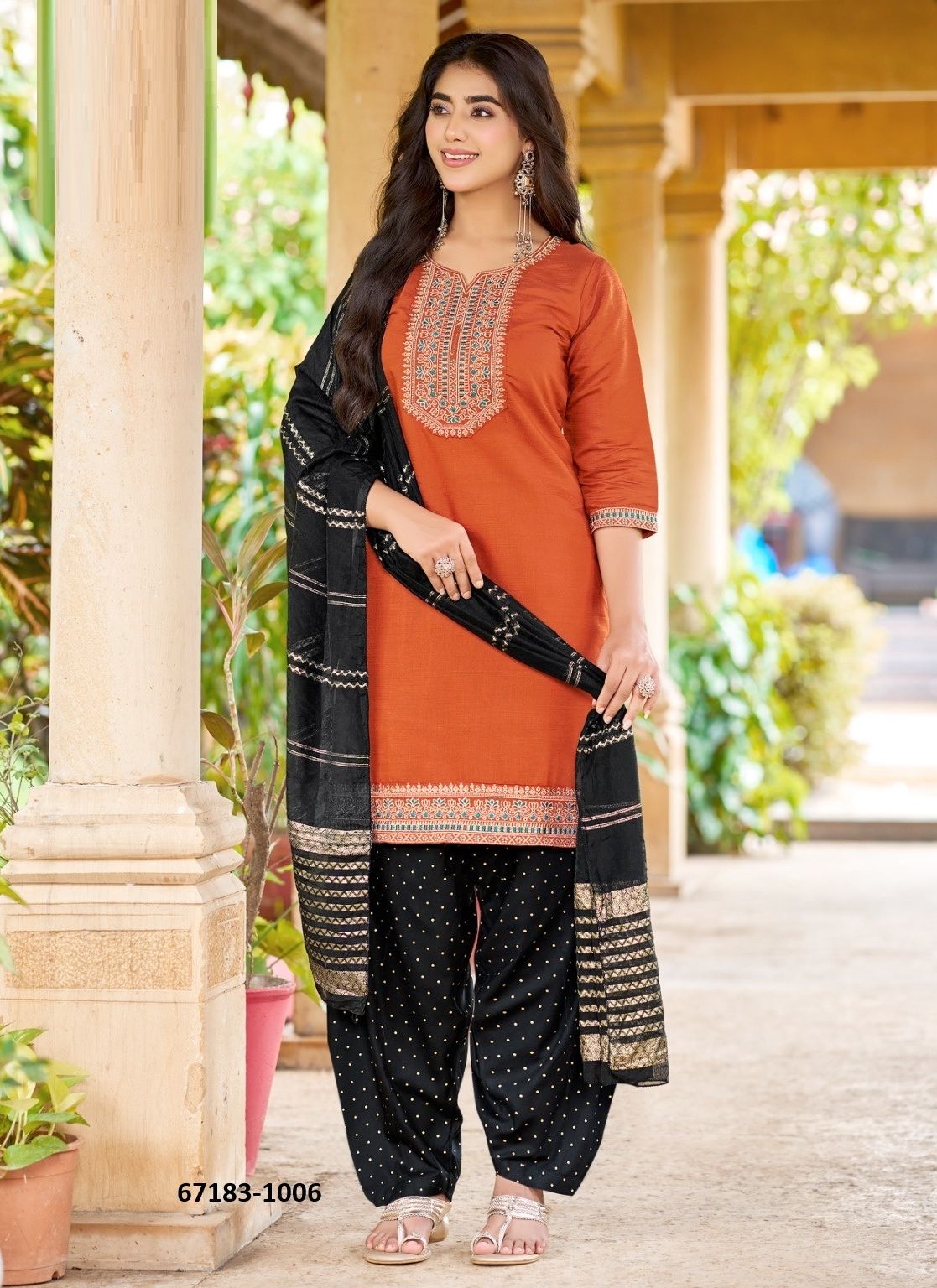 QUEEN - Catalog # 67183 (Set of 8 Readymade Salwar Suits)
