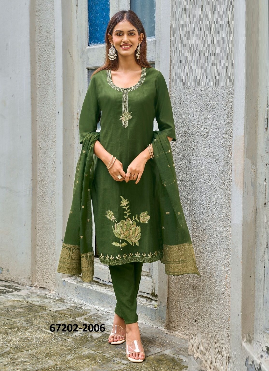 HEER 2 - Catalog # 67202 (Set of 8 Readymade Salwar Suits) HEER 2 - Catalog # 67202 (Set of 8 Readymade Salwar Suits)